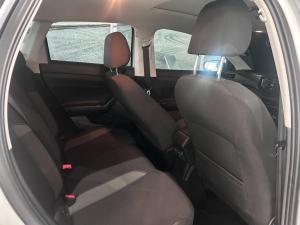 Volkswagen Polo hatch 1.0TSI Life auto - Image 12