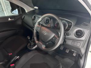 Hyundai Grand i10 1.0 Fluid - Image 9