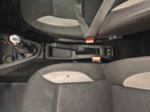 Renault Sandero 66kW turbo - Image 20