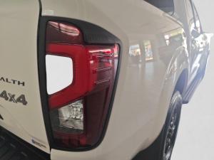 Nissan Navara 2.5DDTi double cab Stealth 4x4 - Image 11