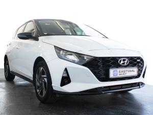 Hyundai i20 1.0T Fluid manual - Image 1