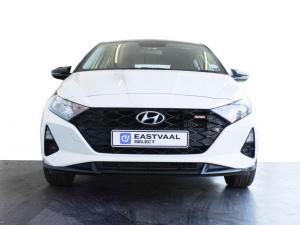 Hyundai i20 1.0T Fluid manual - Image 2