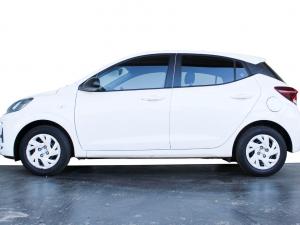 Hyundai Grand i10 1.0 Premium hatch - Image 5