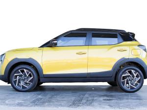 Mahindra XUV 3XO 1.2T AX7L - Image 4