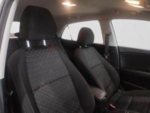 Kia Rio hatch 1.2 LS - Image 16