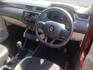 Renault Triber 1.0 Expression - Image 13