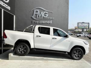 Toyota Hilux 2.4GD-6 double cab 4x4 Raider auto - Image 3