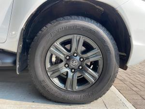 Toyota Hilux 2.4GD-6 double cab 4x4 Raider auto - Image 8