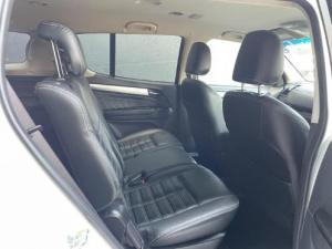 Isuzu mu-X 3.0 - Image 12