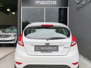 Ford Fiesta 5-door 1.4 Ambiente (aircon+audio) - Image 5