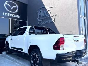 Toyota Hilux 2.8GD-6 Xtra cab Legend 50 - Image 5