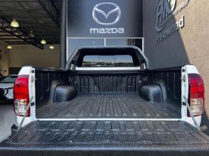 Toyota Hilux 2.8GD-6 Xtra cab Legend 50 - Image 8