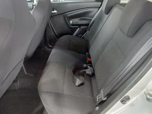 Toyota Vitz 1.0 XR manual - Image 18