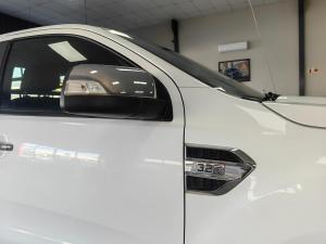 Ford Ranger 3.2TDCi SuperCab 4x4 XLT auto - Image 11