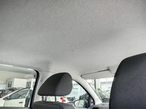 Volkswagen Polo Vivo hatch 1.4 - Image 17