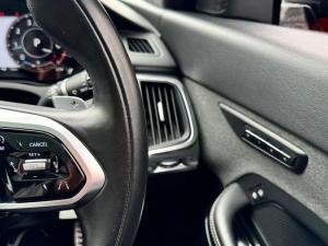 Jaguar E-Pace 300 Sport - Image 7