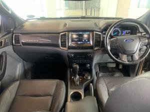 Ford Everest 3.2TDCi 4WD Limited - Image 12