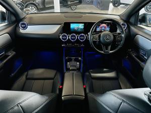 Mercedes-Benz GLA GLA200 - Image 3