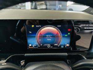 Mercedes-Benz GLA GLA200 - Image 7