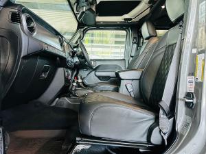 Jeep Wrangler Unlimited 3.6 Sport - Image 5