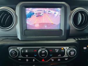 Jeep Wrangler Unlimited 3.6 Sport - Image 8