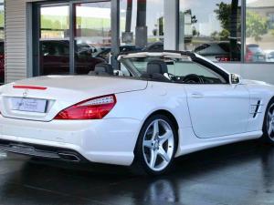 Mercedes-Benz SL SL500 - Image 4