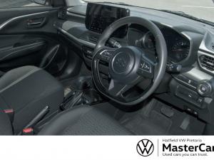 Suzuki Swift 1.2 GLX auto - Image 7