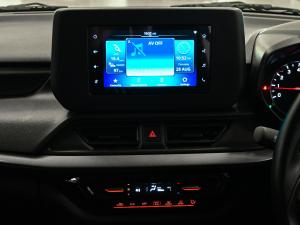 Suzuki Swift 1.2 GL+ manual - Image 11