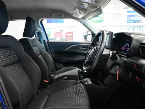 Suzuki Swift 1.2 GL+ manual - Image 13