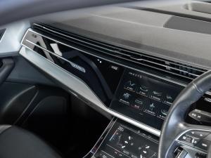 Audi Q7 45TDI quattro - Image 13