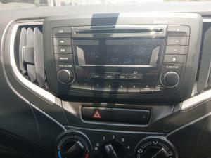 Toyota Starlet 1.4 XS - Image 12