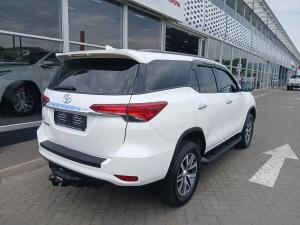Toyota Fortuner 2.8GD-6 auto - Image 2