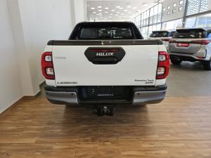 Toyota Hilux 2.8GD-6 48V double cab 4x4 Legend RS - Image 5