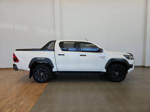 Toyota Hilux 2.8GD-6 48V double cab 4x4 Legend RS - Image 3