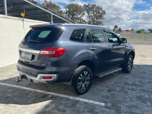 Ford Everest 2.0Bi-Turbo 4WD Limited - Image 2