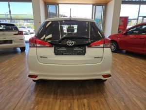 Toyota Yaris 1.5 Xs - Image 5
