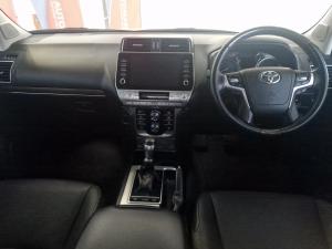 Toyota Land Cruiser Prado 2.8GD VX-L - Image 6