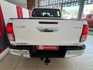 Toyota Hilux 2.4GD-6 double cab 4x4 Raider manual - Image 5