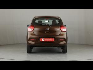 Toyota Vitz 1.0 XR manual - Image 5