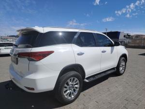 Toyota Fortuner 2.8GD-6 - Image 2