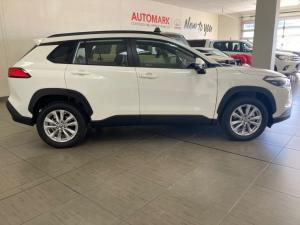 Toyota Corolla Cross 1.8 Xi - Image 3