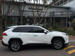 Toyota RAV4 2.0 VX - Image 3