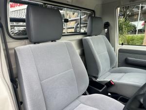 Toyota Land Cruiser 79 2.8GD-6 single cab auto - Image 9