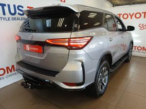 Toyota Fortuner 2.4GD-6 4x4 - Image 2