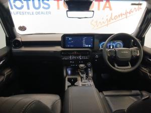 Toyota Land Cruiser Prado 2.8GD VX-R - Image 6