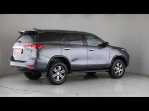 Toyota Fortuner 2.4GD-6 4x4 - Image 2
