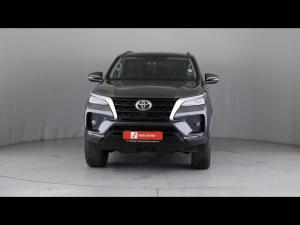 Toyota Fortuner 2.4GD-6 4x4 - Image 4