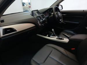 BMW 1 Series 120i 5-door auto - Image 7