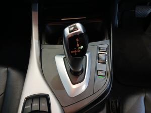 BMW 1 Series 120i 5-door auto - Image 13