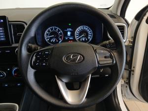 Hyundai Venue 1.2 Motion - Image 8